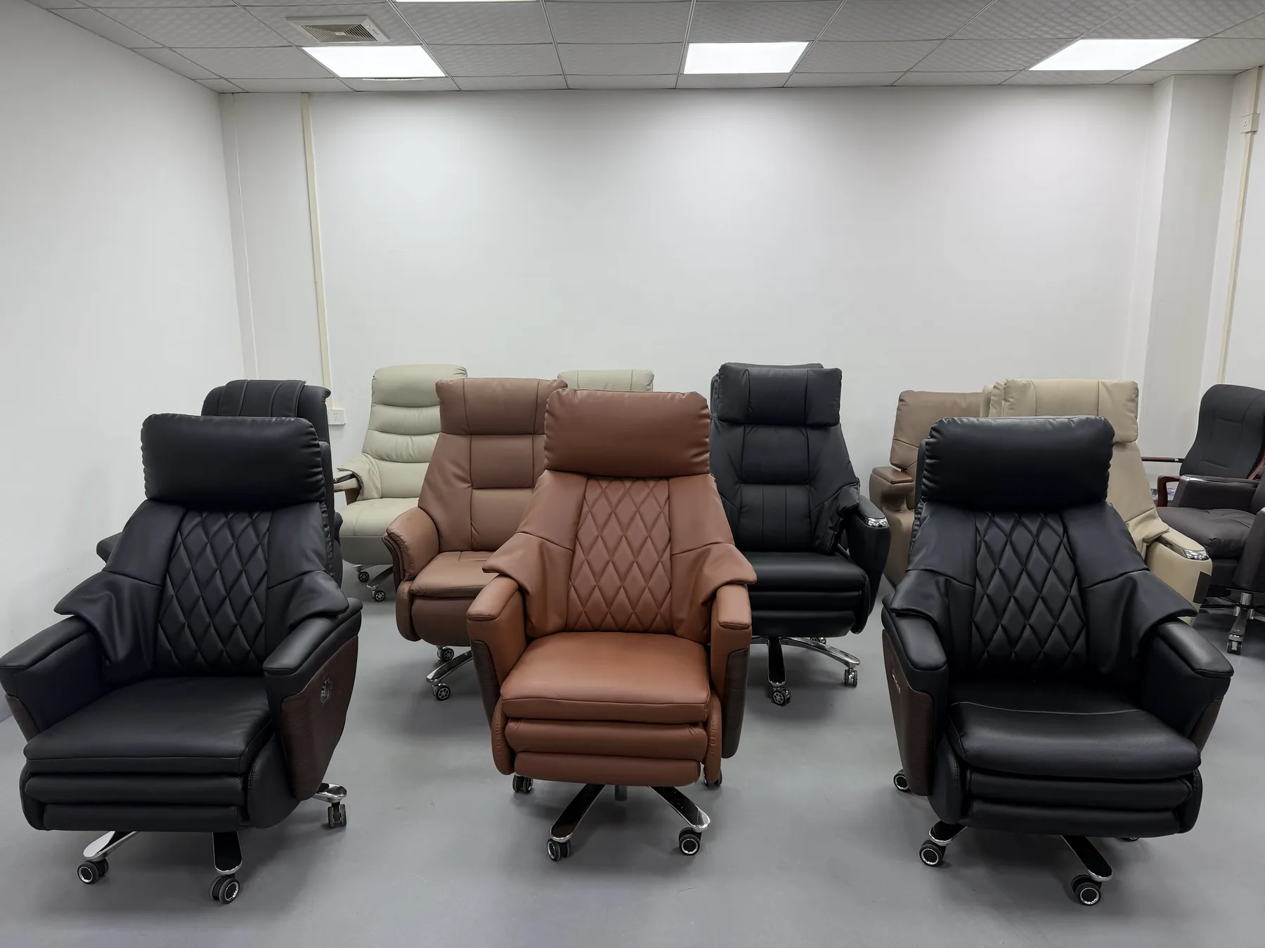 Finished executive chair collection